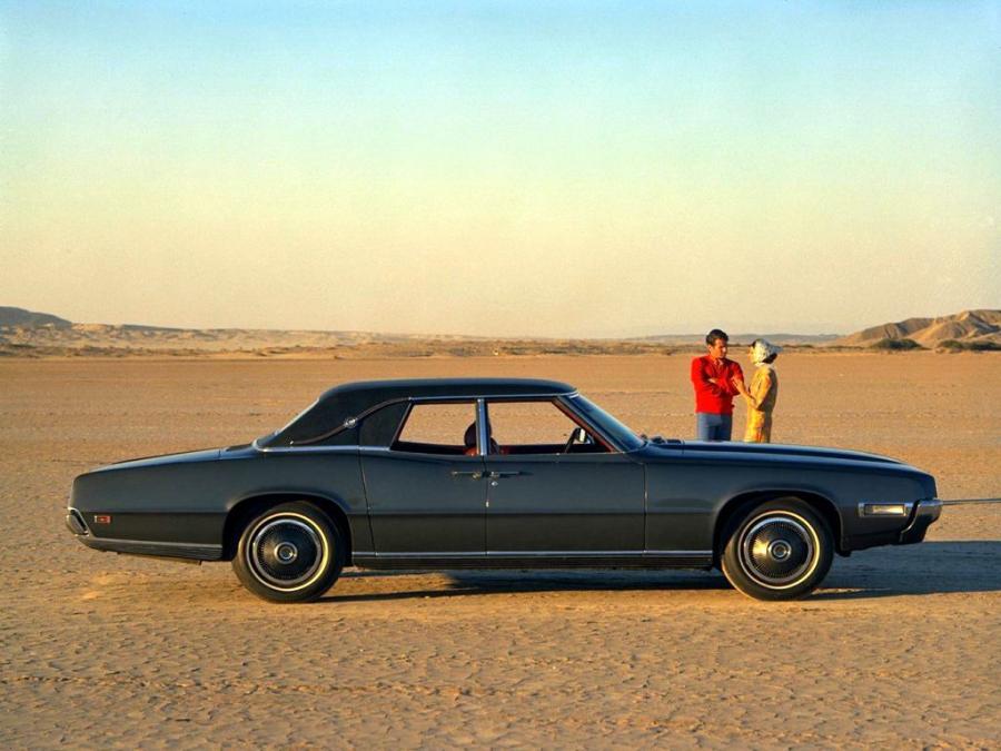 Ford Thunderbird Landau Pillared Hardtop Sedan '1969